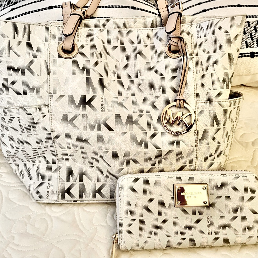Michael Kors Jet Set Tote + Wallet